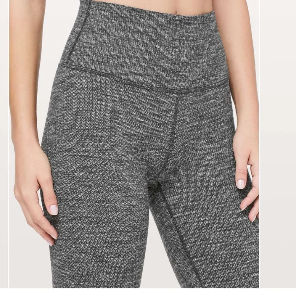 Lululemon Wunder Under high waisted full length Gray knit Leggings size 8